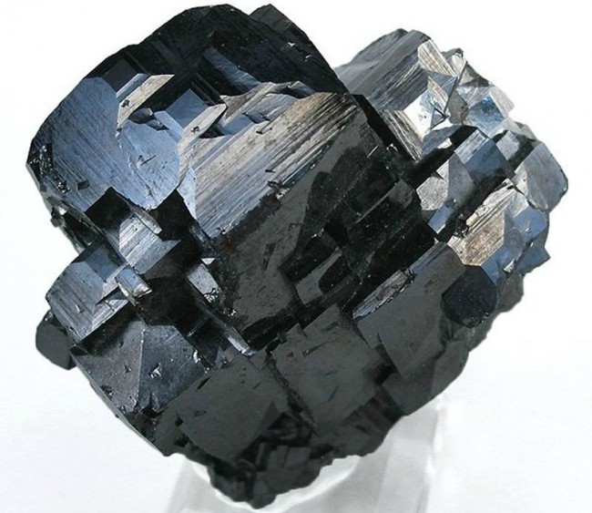 Кристалл магнетита – самого твердого биоматериала на планете