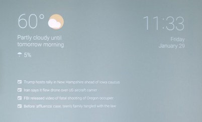 Сотрудник Google создал умное зеркало, способное выводить различную информацию