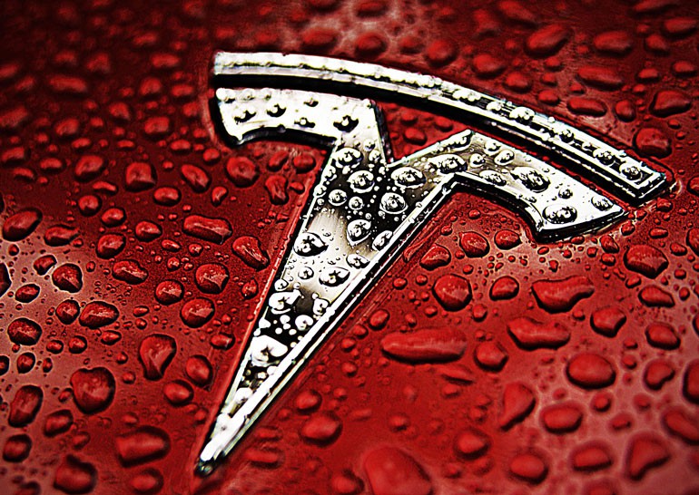 Презентация электромобиля Tesla Model 3 состоится 31 марта