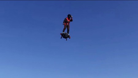 zapata-flyboard-air-flying-platform-11
