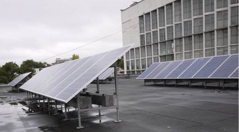Schneider Electric открыла лабораторию по солнечной энергетике при Харьковском национальном университете городского хозяйства