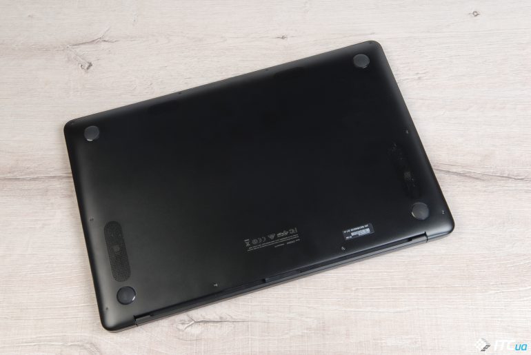   ASUS Zenbook Pro UX550V