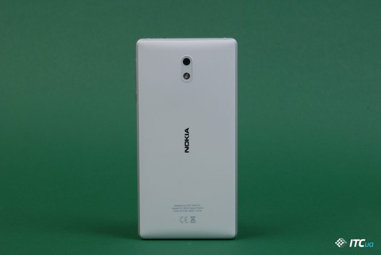 - Nokia 3