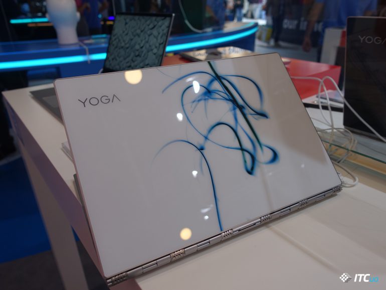 Lenovo  [IFA 2017]:    Yoga 920  720,    VR