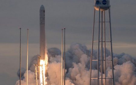 Ракета Antares с украинской первой ступенью успешно вывела на орбиту грузовик Cygnus с восьмой миссией снабжения МКС Ракета Antares с украинской первой ступенью успешно вывела на орбиту грузовик Cygnus с восьмой миссией снабжения МКС