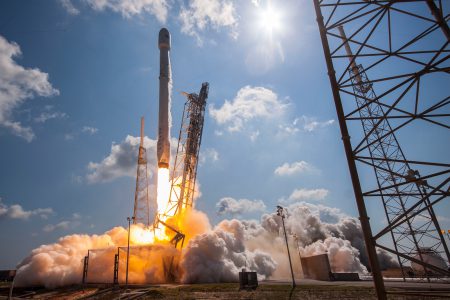Последний (восемнадцатый) запуск ракеты SpaceX Falcon 9 в этом году, он – “невозвратный” Последний (восемнадцатый) запуск ракеты SpaceX Falcon 9 в этом году, он – “невозвратный”