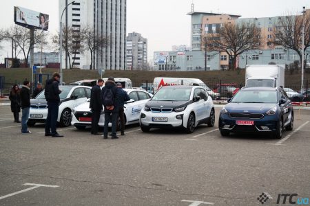 С 1 января 2018 года в Украине начинает действовать нулевая пошлина на ввоз электромобилей из ЕС С 1 января 2018 года в Украине начинает действовать нулевая пошлина на ввоз электромобилей из ЕС