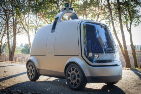 Два выходца из Google основали стартап Nuro, который разрабатывает беспилотный фургон для доставки заказов и посылок в пределах “последней мили” Два выходца из Google основали стартап Nuro, который разрабатывает беспилотный фургон для доставки заказов и посылок в пределах “последней мили”