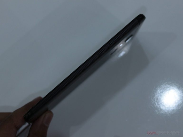  Xiaomi Redmi Note 5  Redmi Note 5 Pro  : 5,99-   18:9,  Snapdragon 625/636,   4000     $155