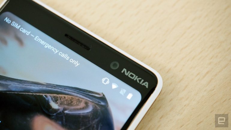  Nokia  MWC 2018:  Nokia 7 Plus  399   Nokia 8 Sirocco  749