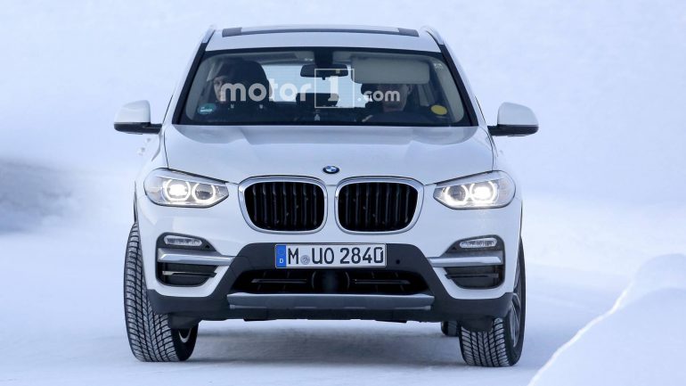     BMW   :  BMW iX3, - BMW i4   BMW iNEXT