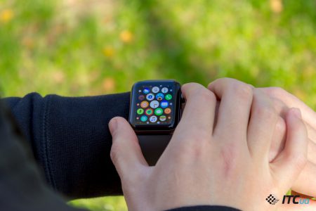 Apple инвестирует в разработку MicroLED-дисплеев и вскоре может начать использовать их в часах Apple Watch Apple инвестирует в разработку MicroLED-дисплеев и вскоре может начать использовать их в часах Apple Watch