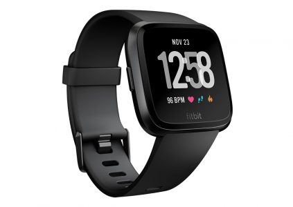 Fitbit анонсировала более доступные умные часы Versa и детский фитнес-трекер Ace Fitbit анонсировала более доступные умные часы Versa и детский фитнес-трекер Ace