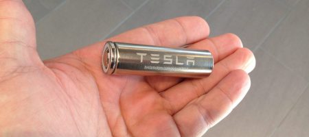 Аккумуляторы электромобилей Tesla после 250 тыс. пробега теряют менее 10% емкости Аккумуляторы электромобилей Tesla после 250 тыс. пробега теряют менее 10% емкости