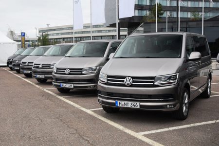 Apple договорилась с Volkswagen о совместной разработке автономных автомобилей на основе минивэна VW T6 Transporter Apple договорилась с Volkswagen о совместной разработке автономных автомобилей на основе минивэна VW T6 Transporter