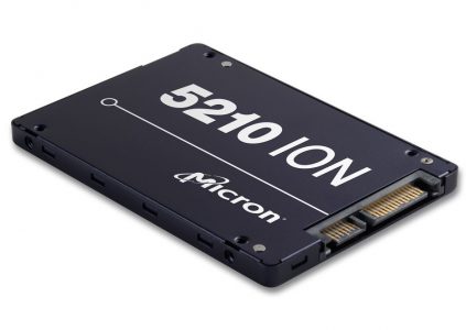Micron начала поставки первых в отрасли SSD на базе памяти QLC NAND Micron начала поставки первых в отрасли SSD на базе памяти QLC NAND