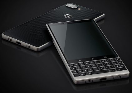 Опубликованы изображения смартфона BlackBerry Key2 с физической клавиатурой и двойной камерой Опубликованы изображения смартфона BlackBerry Key2 с физической клавиатурой и двойной камерой