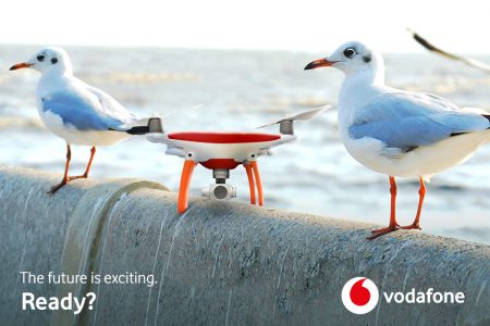 Vodafone и украинские разработчики создадут краудсорсинговую систему видеонаблюдения, которая объединит уже существующие камеры и смартфоны пользователей с помощью 4G Vodafone и украинские разработчики создадут краудсорсинговую систему видеонаблюдения, которая объединит уже существующие камеры и смартфоны пользователей с помощью 4G