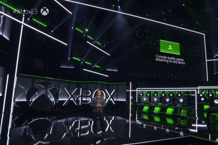 Фил Спенсер подтвердил, что Microsoft уже работает над Xbox следующего поколения, а также облачным сервисом для стриминга игр Фил Спенсер подтвердил, что Microsoft уже работает над Xbox следующего поколения, а также облачным сервисом для стриминга игр