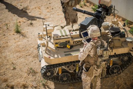 Илон Маск и прочие технологические компании договорились не создавать системы на базе ИИ для автономного летального оружия Илон Маск и прочие технологические компании договорились не создавать системы на базе ИИ для автономного летального оружия
