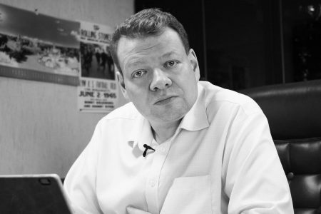 LIGA.net: Петр Чернышов уходит из «Киевстара», на его место собираются назначить гендиректора Beeline в Казахстане Александра Комарова LIGA.net: Петр Чернышов уходит из «Киевстара», на его место собираются назначить гендиректора Beeline в Казахстане Александра Комарова