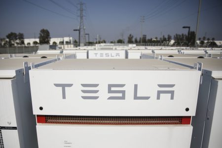 Tesla и Pacific Gas and Electric создадут в Калифорнии хранилище энергии ёмкостью 1,1 ГВтч Tesla и Pacific Gas and Electric создадут в Калифорнии хранилище энергии ёмкостью 1,1 ГВтч