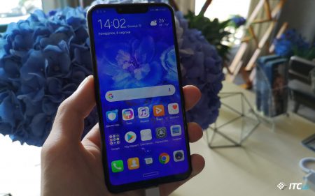 Первый взгляд на Huawei P Smart+ (Nova 3i) Первый взгляд на Huawei P Smart+ (Nova 3i)