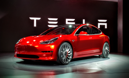 Tesla установила рекорд, выпустив за третий квартал более 80 тыс. автомобилей Tesla установила рекорд, выпустив за третий квартал более 80 тыс. автомобилей