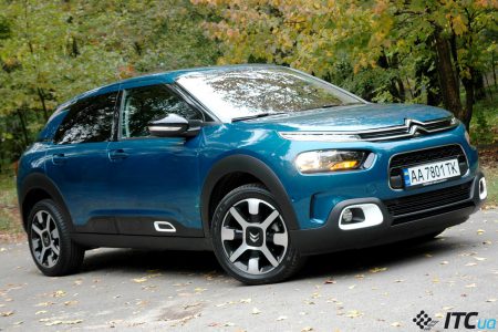 Тест-драйв Citroen C4 Cactus: хорош комфортом и экономичностью, но… Тест-драйв Citroen C4 Cactus: хорош комфортом и экономичностью, но…