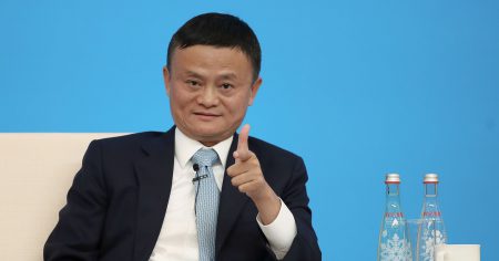 Основатель Alibaba Джек Ма стал коммунистом Основатель Alibaba Джек Ма стал коммунистом