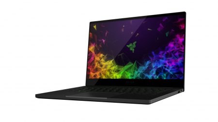 Razer обновила ноутбук Blade Stealth, он стал компактнее и мощнее, но сохранил предыдущую цену $1399 Razer обновила ноутбук Blade Stealth, он стал компактнее и мощнее, но сохранил предыдущую цену $1399