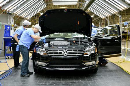 Volkswagen перестанет разрабатывать новые бензиновые и дизельные двигатели после 2026 года и планирует собирать новые автомобили для рынка США на заводах Ford Volkswagen перестанет разрабатывать новые бензиновые и дизельные двигатели после 2026 года и планирует собирать новые автомобили для рынка США на заводах Ford