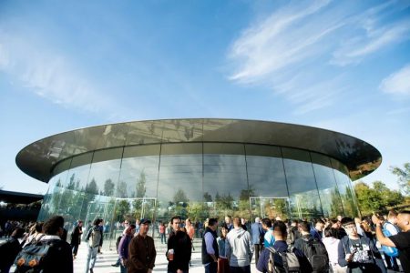 Следующее крупное мероприятие Apple ожидается 25 марта, грядет анонс нового сервиса новостей с платной подпиской Следующее крупное мероприятие Apple ожидается 25 марта, грядет анонс нового сервиса новостей с платной подпиской
