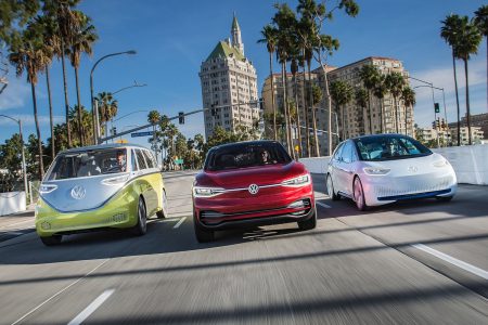 Официально: Volkswagen Group представит 70 новых моделей электромобилей и выпустит 22 млн экземпляров электромобилей в следующие 10 лет Официально: Volkswagen Group представит 70 новых моделей электромобилей и выпустит 22 млн экземпляров электромобилей в следующие 10 лет