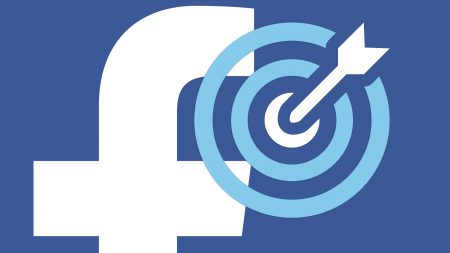 Facebook запустили ИИ-инструмент для автоматического выявления случаев порно-мести Facebook запустили ИИ-инструмент для автоматического выявления случаев порно-мести