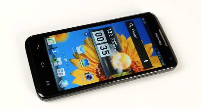Предварительный обзор смартфона Huawei Ascend D1 (U9500)