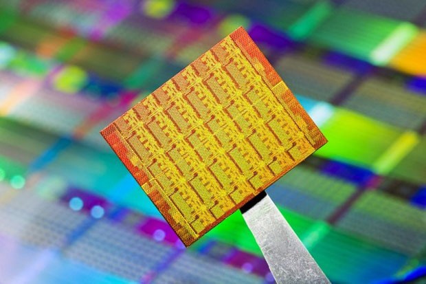 Intel занялась разработкой 48-ядерного процессора для планшетов и смартфонов