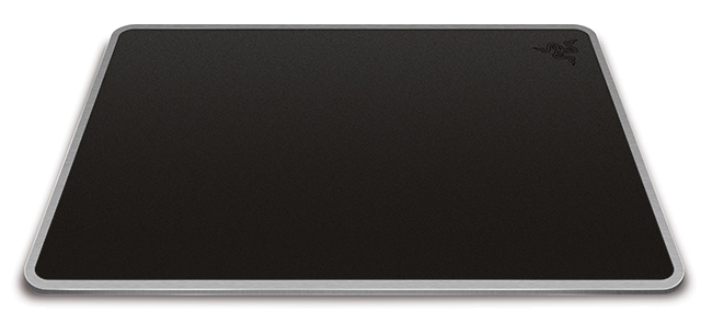 Razer представила линейку игровых поверхностей 2013/2014