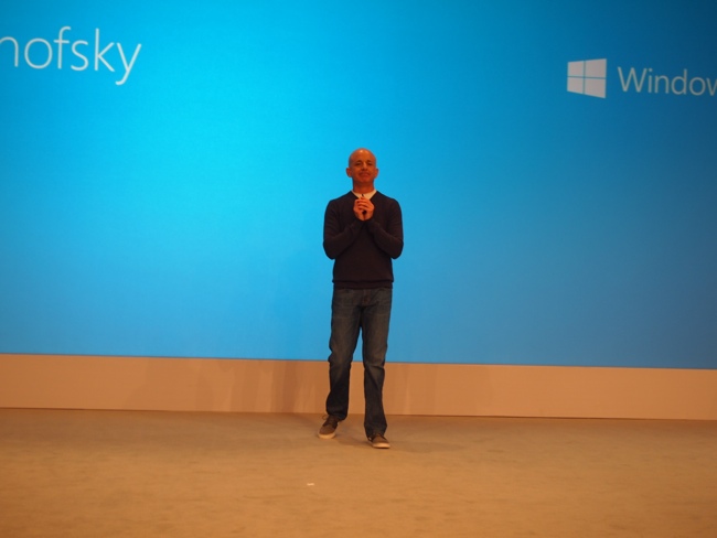 Microsoft представляет Windows 8 и планшет Surface [LIVE]