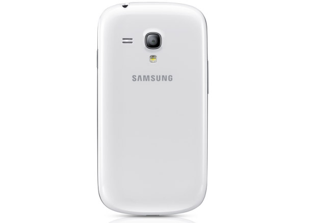 Samsung представила смартфон Galaxy S III mini