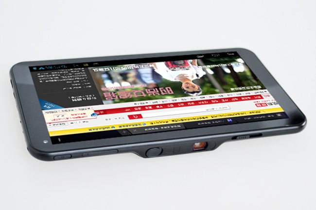 SmartQ U7: 7-дюймовый Android-планшет со встроенным проектором за $315