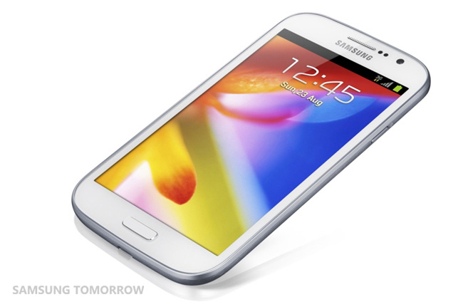 Samsung Galaxy Grand: смартфон с 5-дюймовым дисплеем, двумя SIM-слотами и Jelly Bean