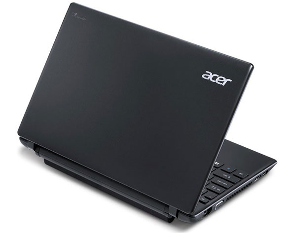 Acer выпустила компактный ноутбук TravelMate B113 для студентов