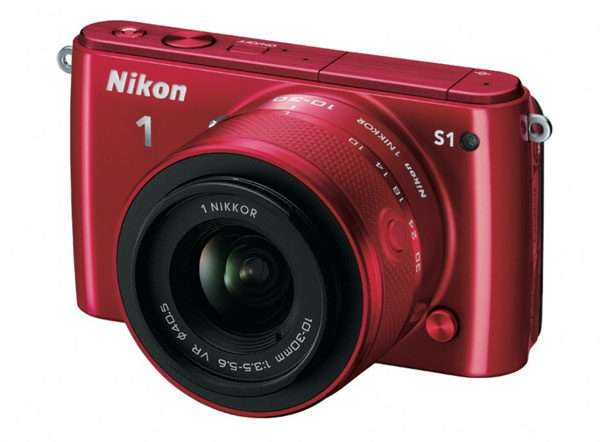 Nikon представила две системные камеры и два объектива с системой крепления Nikon 1
