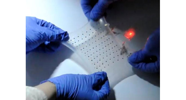 Исследователи создали растягивающуюся литий-ионную батарею