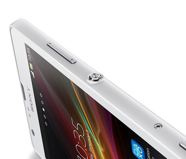 Sony представила смартфоны среднего уровня Xperia SP и Xperia L