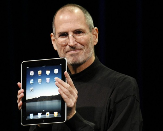 После презентации iPad первого поколения, которую вел тогдашний глава компании Стив Джобс, ведущие мировые аналитики не верили в успех нового продукта Apple