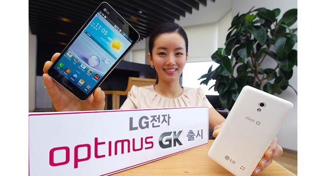 LG выпустила смартфон Optimus GK с 5-дюймовым Full HD дисплеем