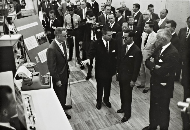 Завод IBM в Сан-Хосе, который в 1960 году посетил король Таиланда, больше не функционирует