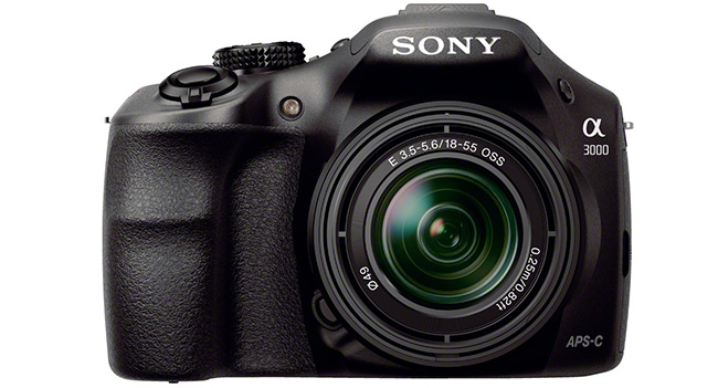Sony α3000 - похожая на зеркальную камера с возможностью использовать сменные объективы